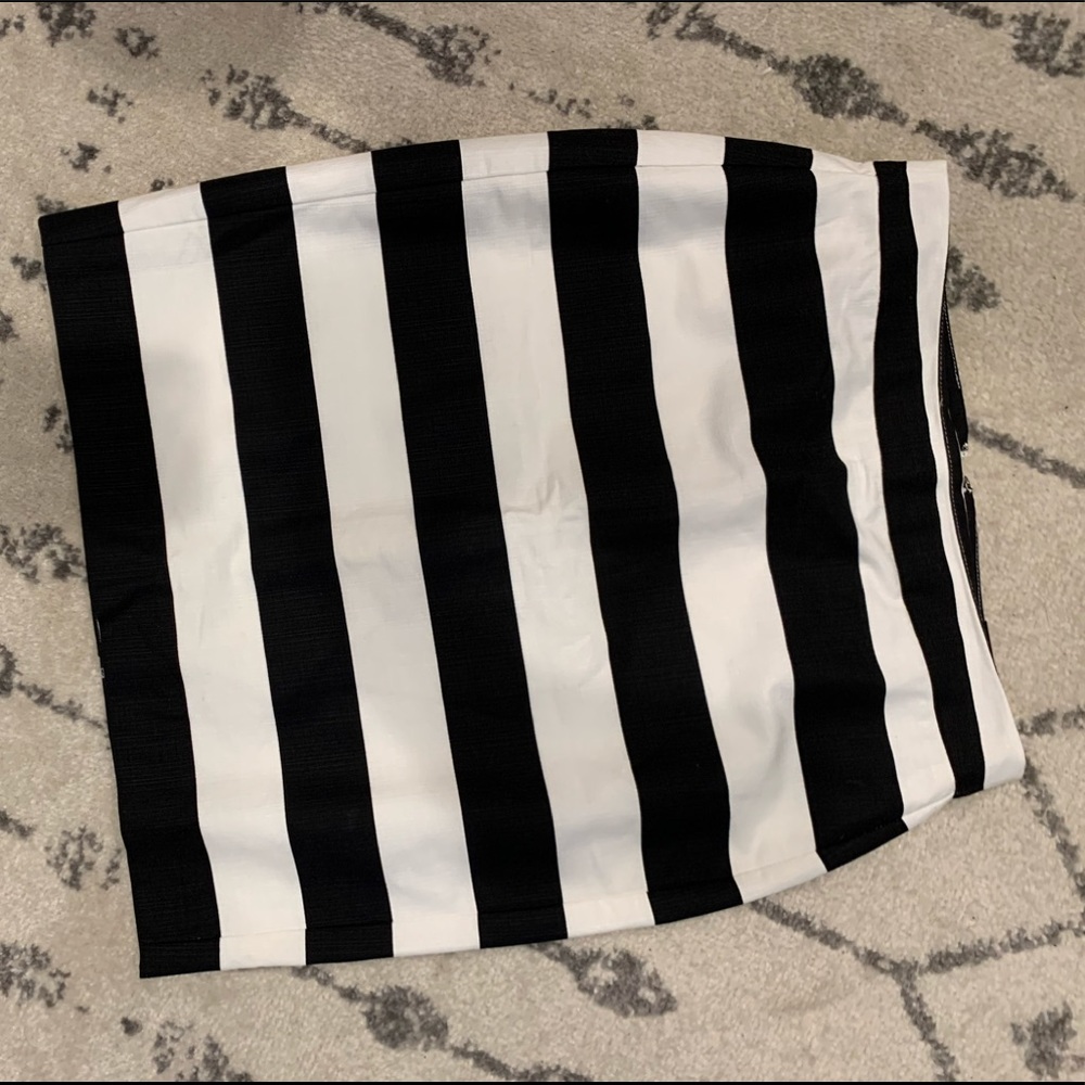 NWT size 2 banana republic skirt